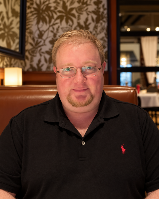 Dan, home cook and creator of AdaptableRecipes.com